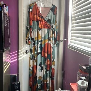 2X long sleeve dress